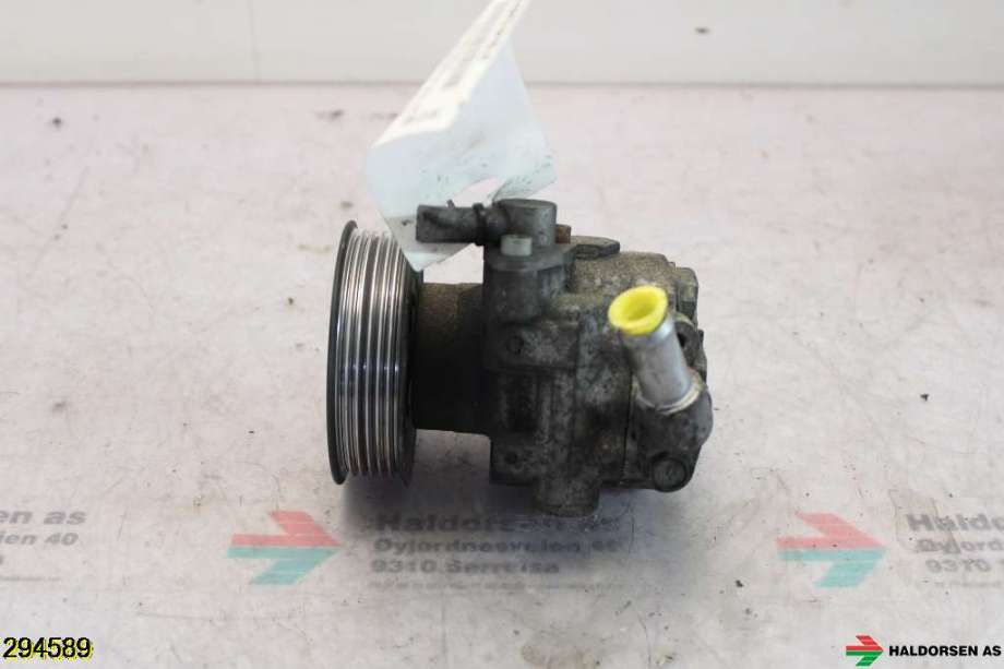Servo pumpe mekanisk til VW Transporter / Caravelle 2009-2015 (Fase 2) (T5) (T5) (VOLKSWAGEN|2H0 422 154 A|)