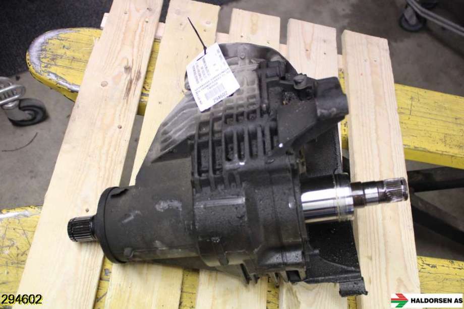 Girkasse 4WD fordelingskasse til VW Transporter / Caravelle 2009-2015 (Fase 2) (T5) (T5) (VOLKSWAGEN|09N 409 053 E|)