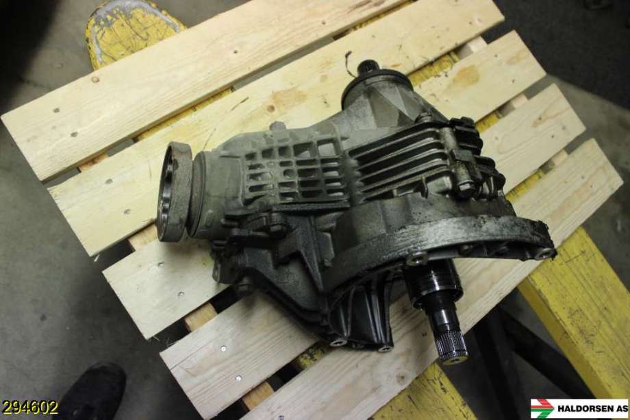 Girkasse 4WD fordelingskasse til VW Transporter / Caravelle 2009-2015 (Fase 2) (T5) (T5) (VOLKSWAGEN|09N 409 053 E|)