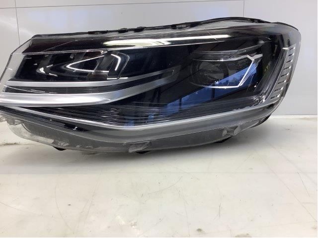 Frontlykt venstre halogen til VW Caddy 2020-->> (Type IV)  (VW|2K8 941 773 H|)