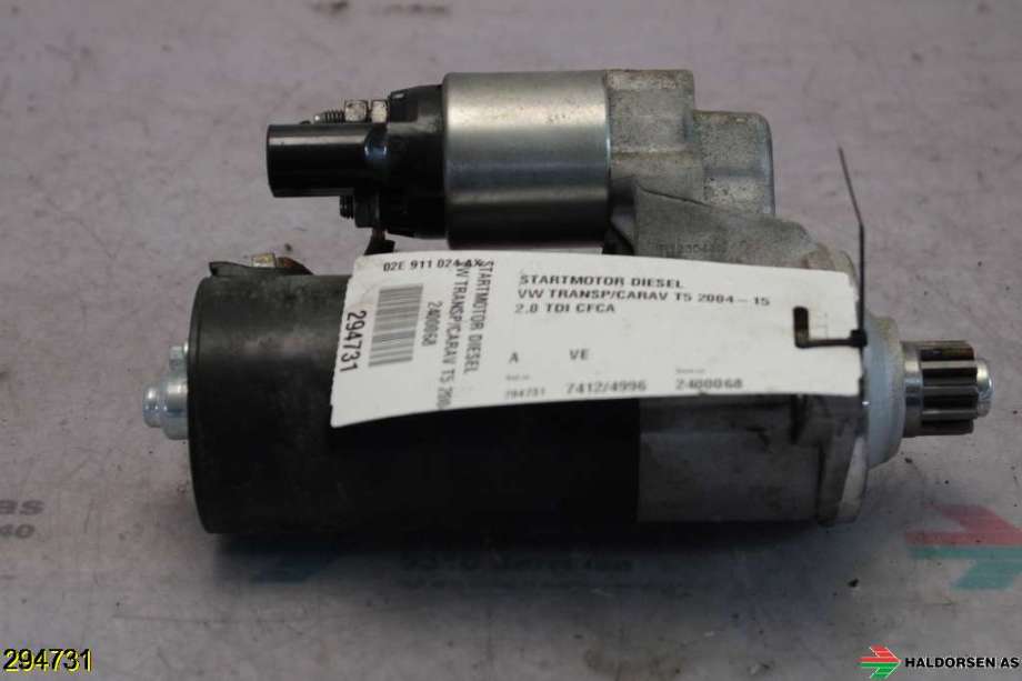 Starter diesel til VW Transporter / Caravelle 2009-2015 (Fase 2) (T5) (T5) (VOLKSWAGEN|02E 911 024 AX|)