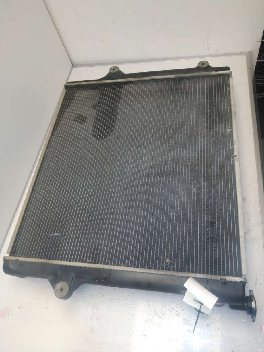 Radiator (automat gir) til Toyota Land Cruiser 120 2002-2009 (TOYOTA|1640030140|)