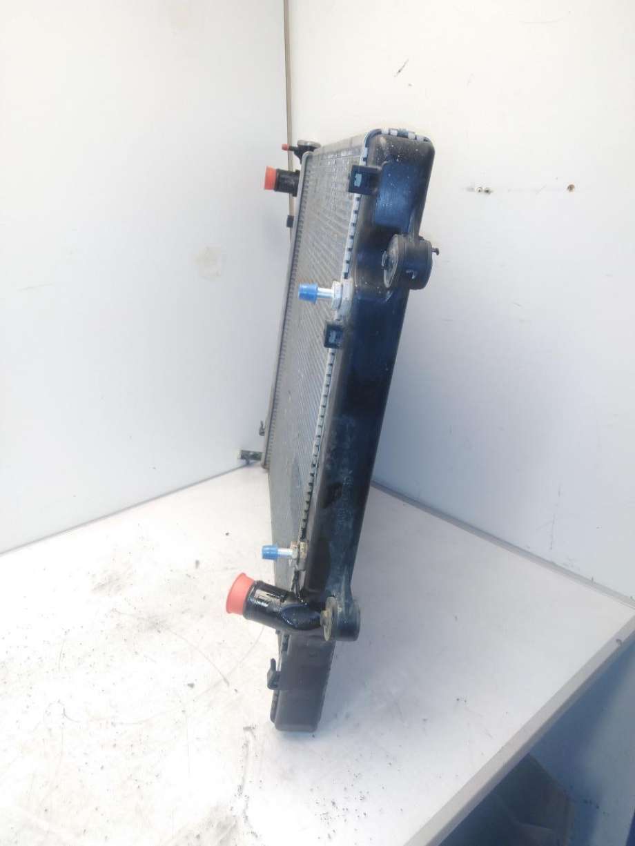 Radiator (automat gir) til Toyota Land Cruiser 120 2002-2009 (TOYOTA|1640030140|)