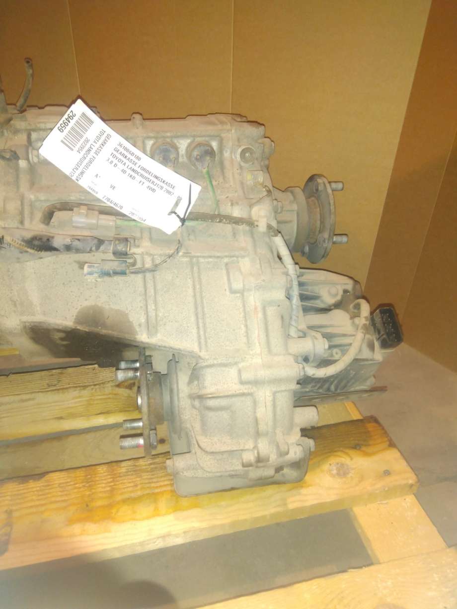 Girkasse 4WD fordelingskasse til Toyota Land Cruiser 120 2002-2009  (TOYOTA|361006D180|)