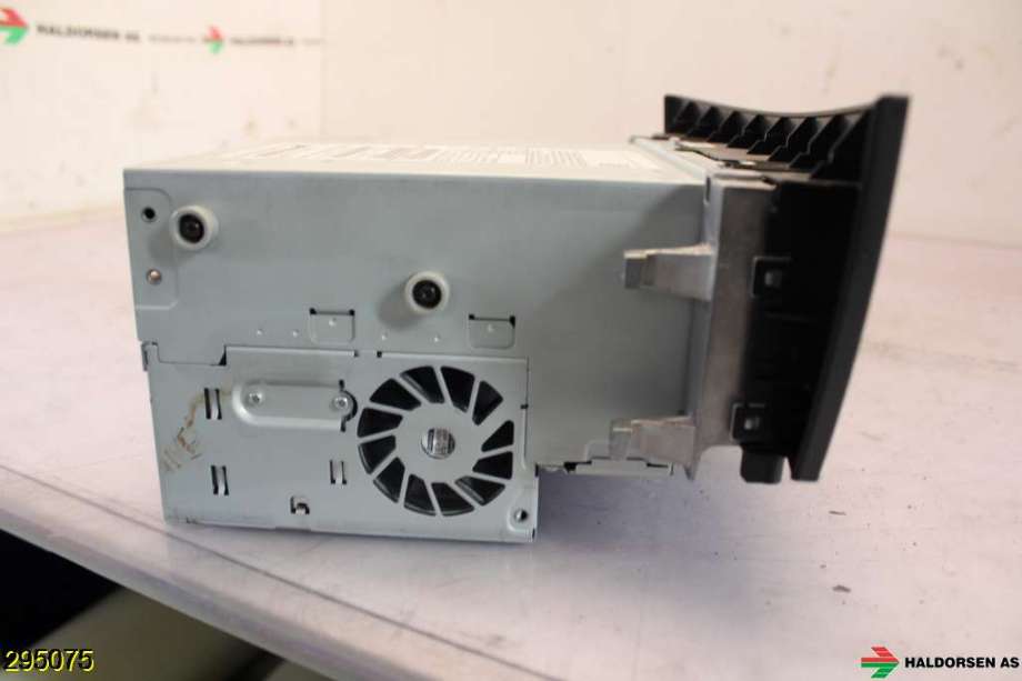 Bilstereo til Mercedes C-Klasse 2011-2014 (Fase 2) (W204) (W204) (MERCEDES|A 204 900 59 08|)