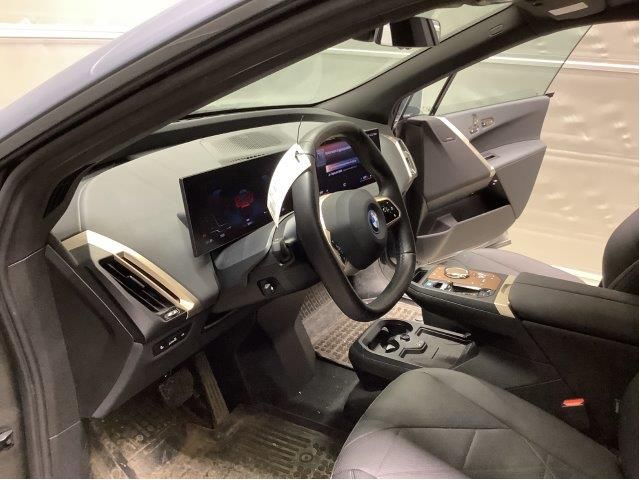 Dashbord til BMW iX 2021-->> (I20) (I20) (BMW iX xDRIVE40 FULLY CHARGED|)