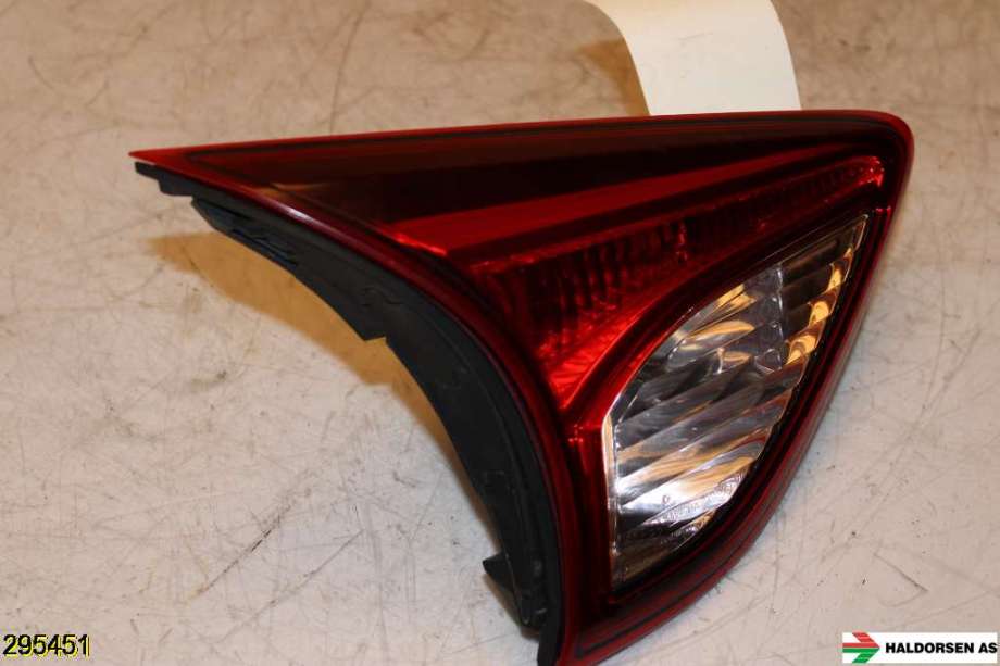 Baklykt venstre indre til Mazda CX-5 2012-2017 (Type I)  (MAZDA|KD53-51-3G0D|)