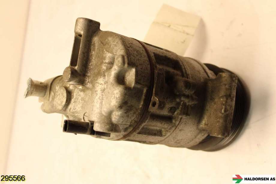 Aircondition kompressor til VW Golf VI 2008-2012  (VOLKSWAGEN|5K0 820 803 J|)