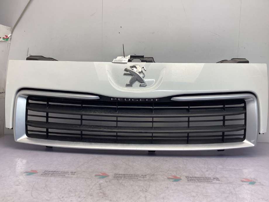 Grill til Peugeot Expert 2007-2016 (Type II)  (PEUGEOT|16 082 318 80|16 082 305 80|16 082 310 80)