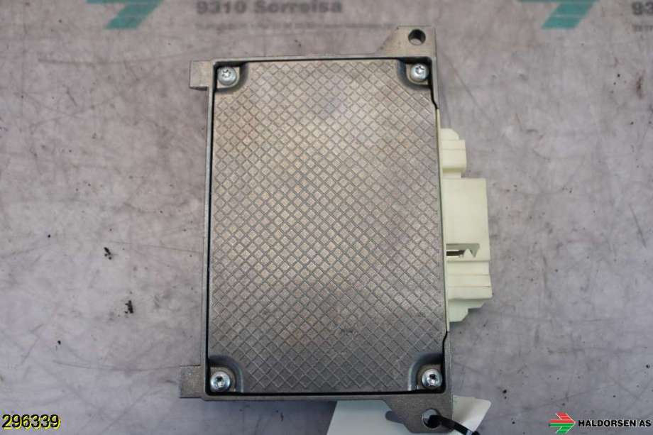 Styreenhet diverse til Mercedes E-Klasse 2009-2013 (Fase 1) (W212) (W212) (MERCEDES|A 000 900 48 00|)