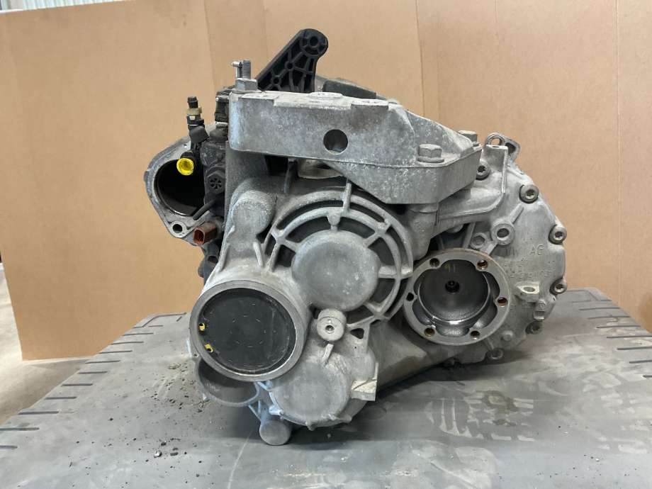 Girkasse manuell 6-trinn til Škoda Octavia 2009-2013 (Type II, Fase 2)  (SKODA|02Q 300 013 R|)