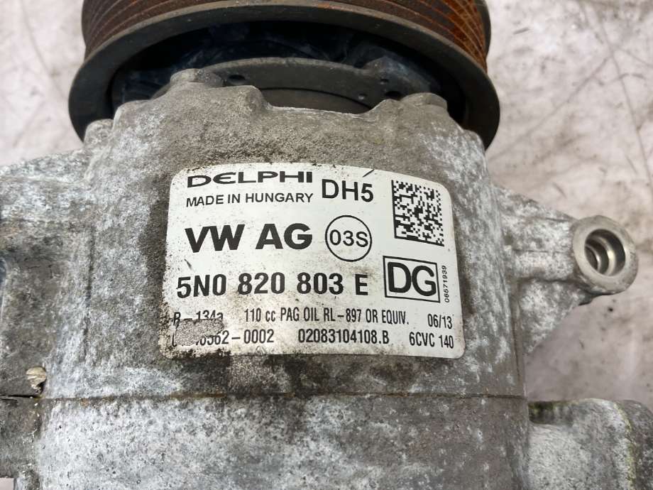 Aircondition kompressor til Škoda Octavia 2009-2013 (Type II, Fase 2) (SKODA|5N0 820 803 C|)