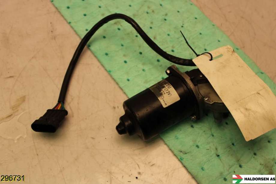 Viskermotor frontrute til Mopedbil Ligier JS50 2015-2024 (Type I)