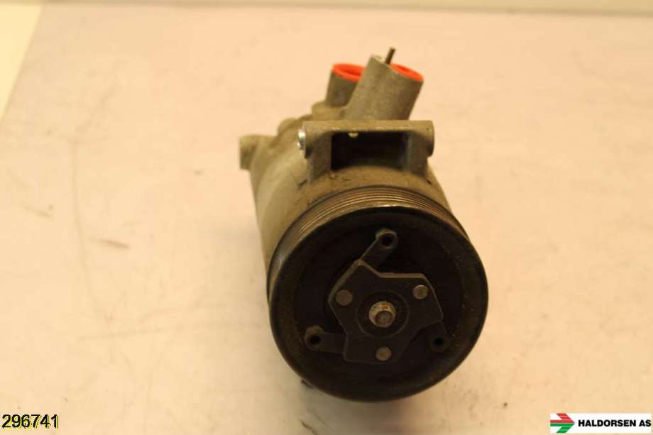 Aircondition kompressor til VW Passat 2011-2015 (B7) (B7) (VOLKSWAGEN|5K0 820 803|)