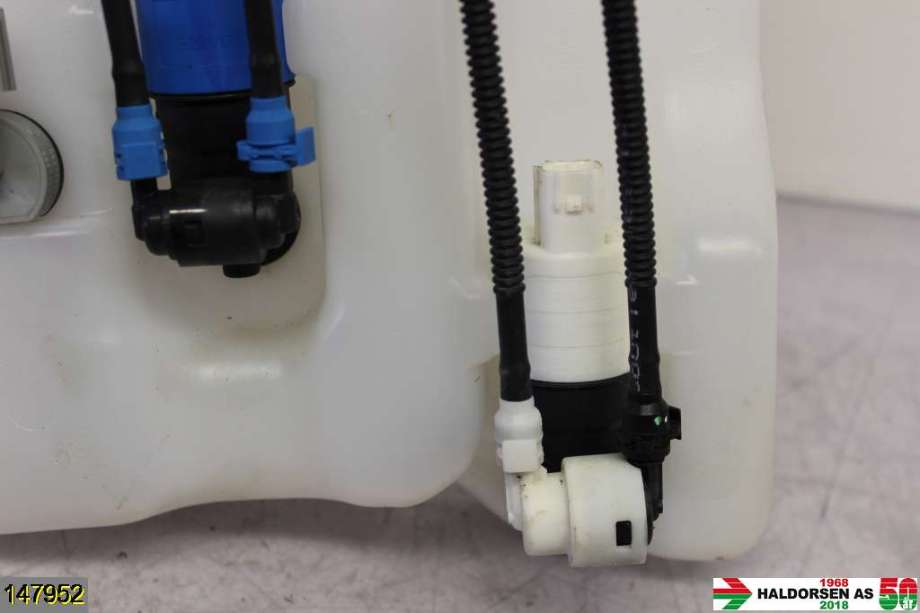 Spylertank til Ford C-Max 2010-2015 (Type II, Fase 1)  (FORD|AV61-13K175-A|)