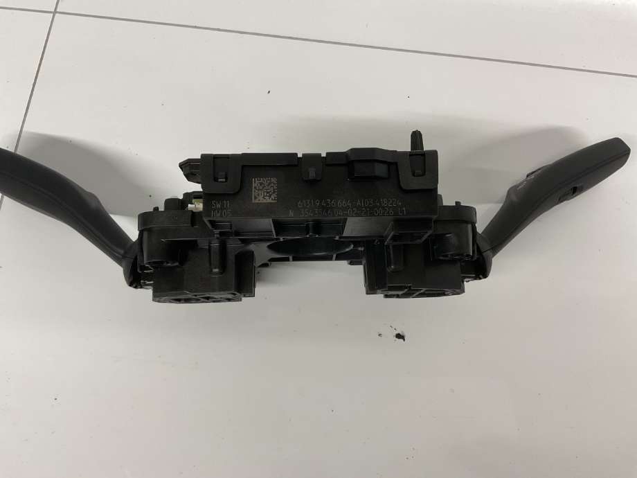 Bryter combi til BMW 3-Serie 2018-->> (G20) (G20) (BMW|61 31 9 436 664|)