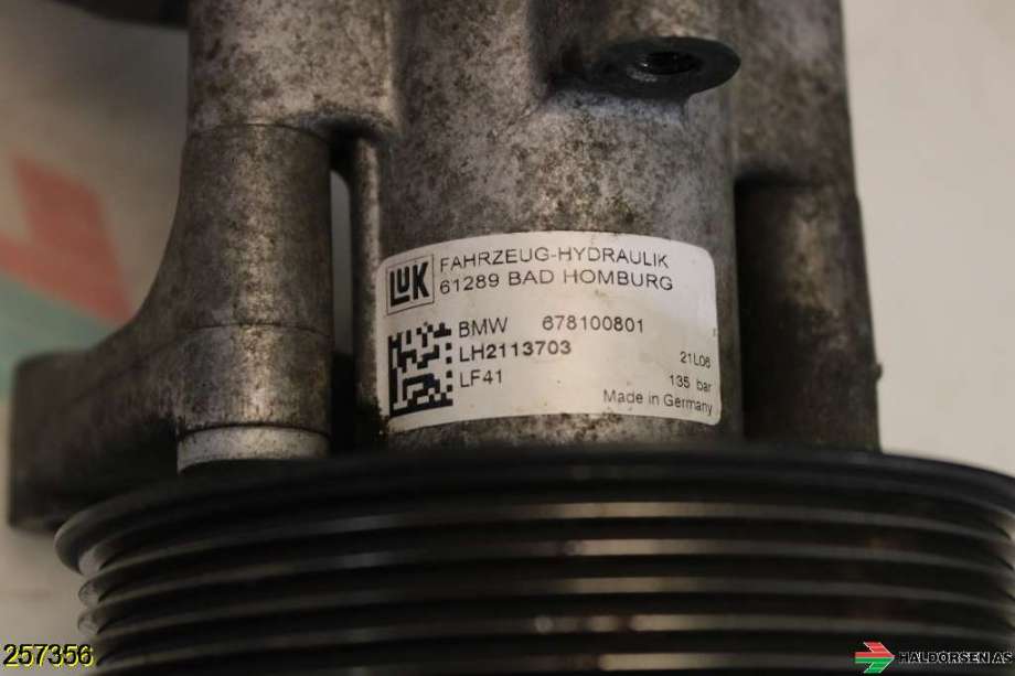 Servo pumpe mekanisk til BMW X5 2007-2013 (E70) (E70) (BMW|32 41 6 781 008|)