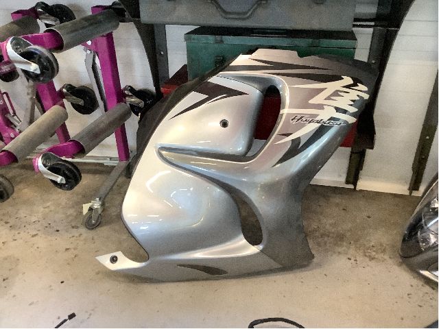 MC, Kåpe, høyre til MC Suzuki Øvrige, 0-->>  (SUZUKI GSX1300R|)
