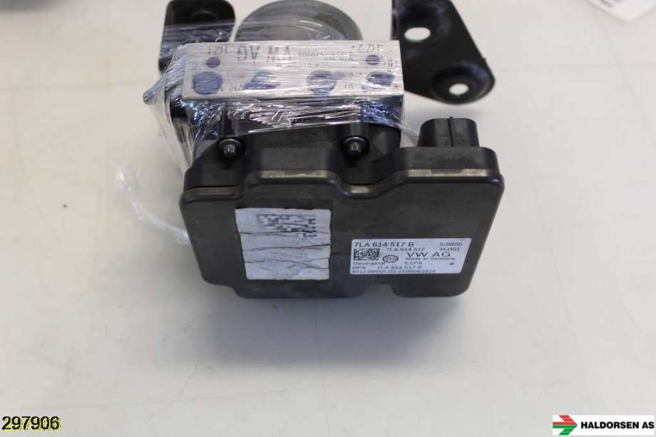 ABS sentral til VW Transporter / Caravelle, 2019-->> (T6.1) (T6.1) (VOLKSWAGEN|7LB 614 517 B)