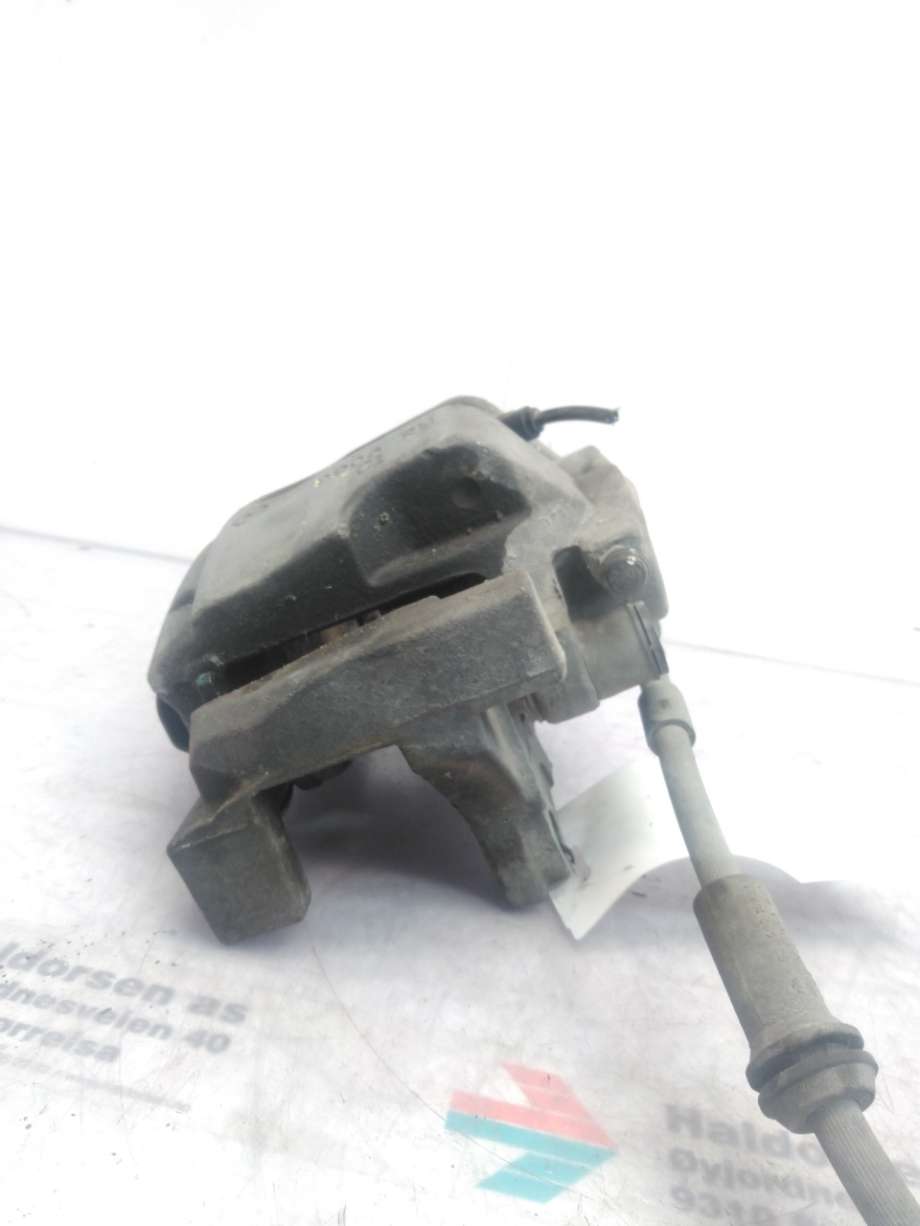 Bremsecaliper høyre foran til Mercedes GLE 2015-2018 (Fase 2) (W166) (W166) (MERCEDES|A 166 421 04 81|)