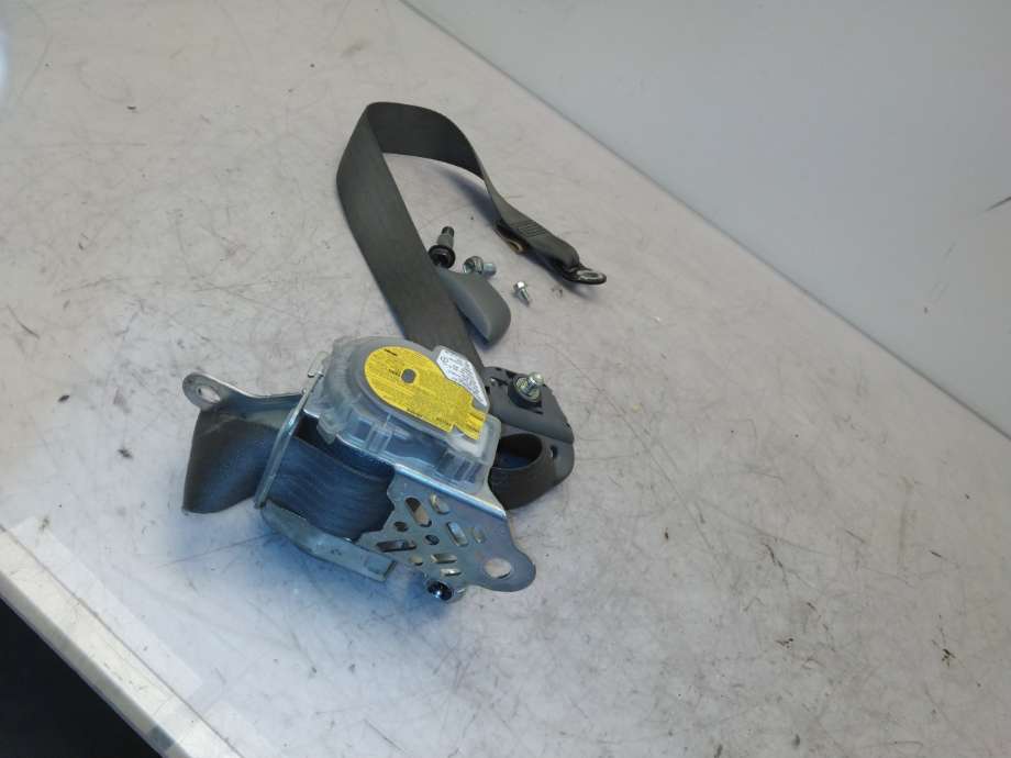Sikkerhetsbelte foran høyre til Subaru Outback 2009-2014 (Type IV)  (SUBARU|)