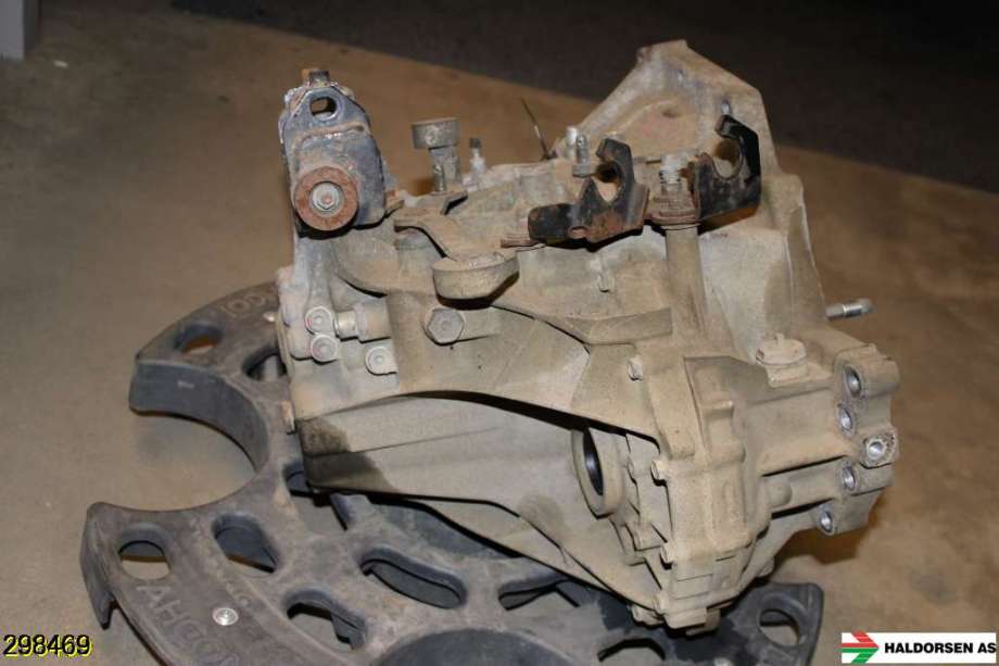 Girkasse manuell 6-trinn til Toyota Urban Cruiser 2009-2014 (TOYOTA||NLP115 EC65F)