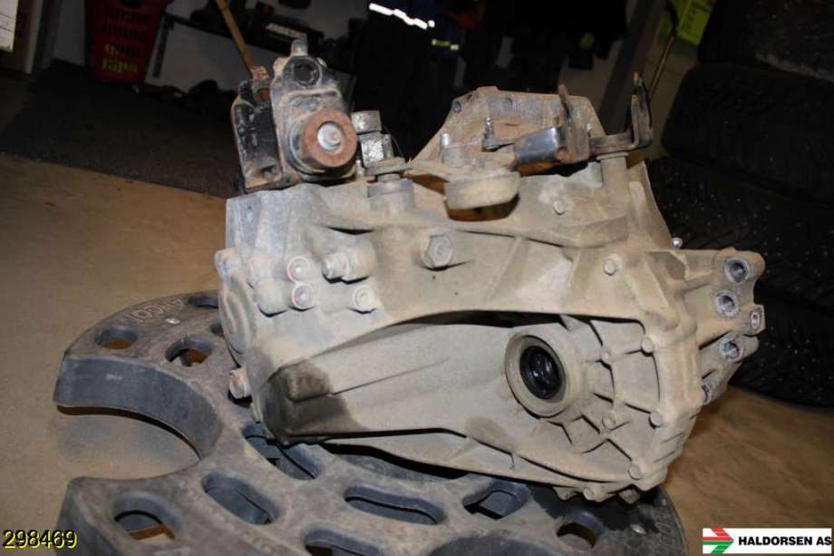 Girkasse manuell 6-trinn til Toyota Urban Cruiser 2009-2014 (TOYOTA||NLP115 EC65F)