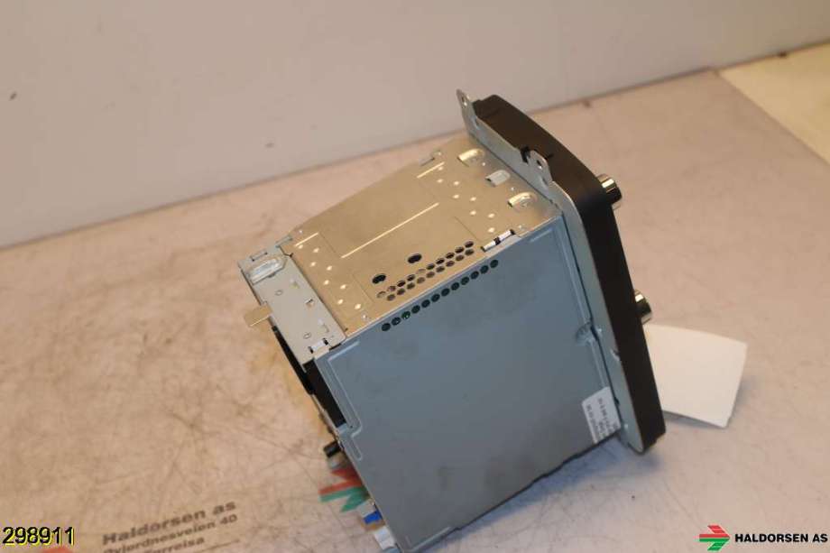Bilstereo navigasjon til Škoda Superb 2008-2015 (Type II)  (SKODA|3T0 035 192 D|)