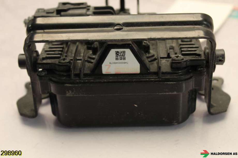 Sensor radar til Toyota RAV4 2016-2019 (Type IV, Fase 2)  (TOYOTA|88210-47090|)