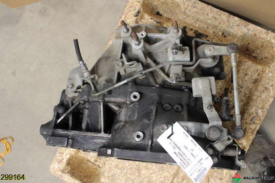 Girkasse manuell 6-trinn til Mitsubishi Outlander 2010-2012 (Type II, Fase 2)  (MITSUBISHI|2500A247|W6MBA-1-RRZC|)