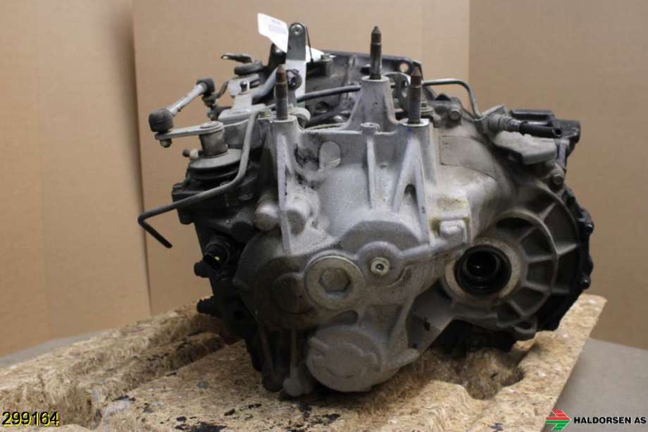 Girkasse manuell 6-trinn til Mitsubishi Outlander 2010-2012 (Type II, Fase 2)  (MITSUBISHI|2500A247|W6MBA-1-RRZC|)
