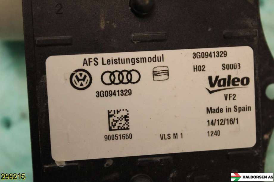 Styreenhet xenon/ballast til VW Passat 2015-2019 (Fase 1) (B8) (B8) (VOLKSWAGEN|3G0 941 329|)