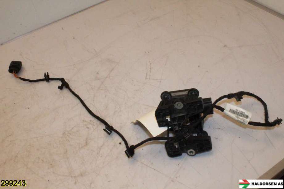 Sensor radar til VW Passat 2015-2019 (Fase 1) (B8) (B8) (VOLKSWAGEN|3Q0 907 561 D|3Q0 907 561 E|)
