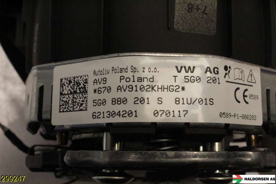 Airbag rattpute til VW Passat 2015-2019 (Fase 1) (B8) (B8) (VOLKSWAGEN|5G0 880 201 S 81U|)