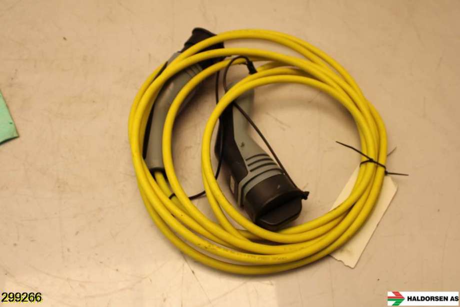 Batterilader kabel til VW Passat 2015-2019 (Fase 1) (B8) (B8) (VOLKSWAGEN|12E 971 675 AB|)