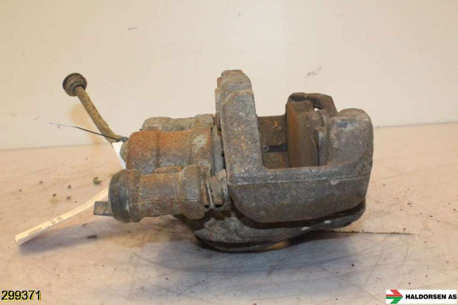 Bremsecaliper venstre foran til Mercedes Vito 2014-->> (W447) (W447) (MERCEDES|)