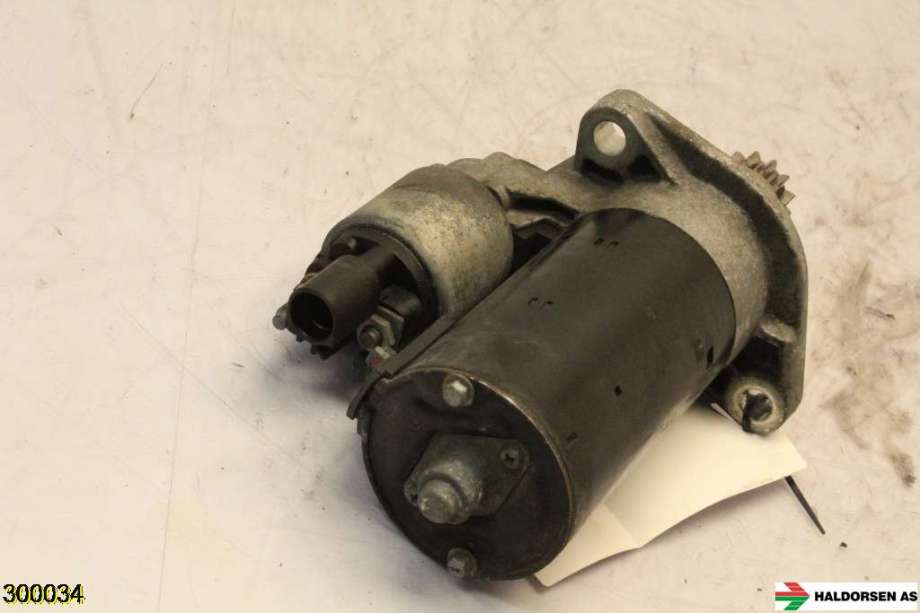 Starter diesel til VW Transporter / Caravelle 2015-2019 (T6) (T6) (VOLKSWAGEN|02M 911 021 A|)