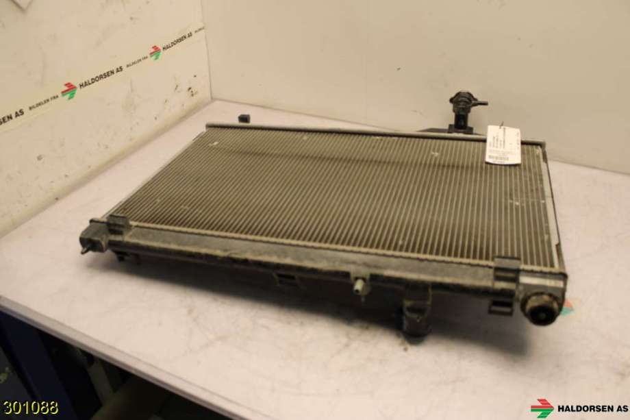 Radiator (automat gir) til Mitsubishi Outlander 2012-2015 (Type III, Fase 1)  (MITSUBISHI|1350A637|)