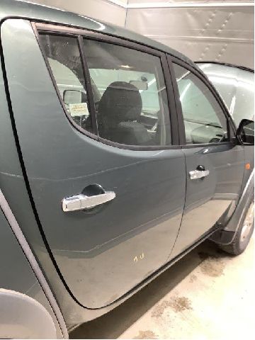 Dør høyre bak til Mitsubishi L200 2006-2015 (Type IV)  (MITSUBISHI|5730A204|)