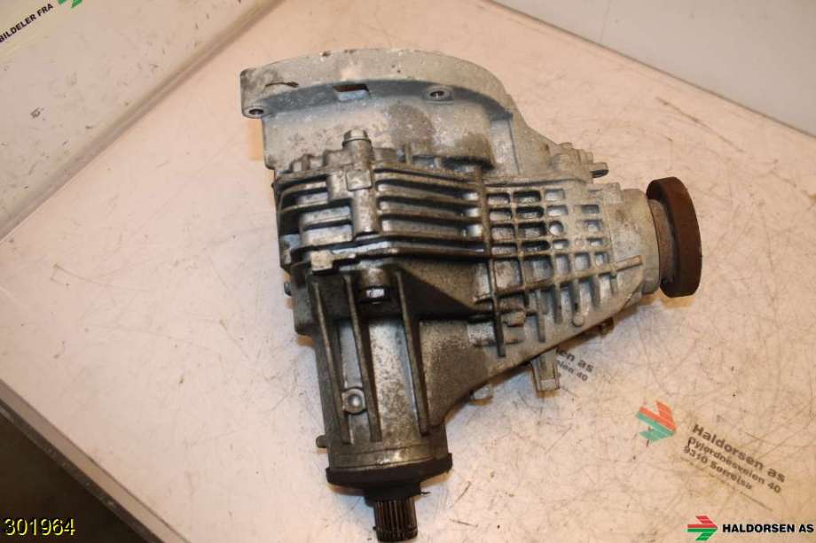 Girkasse 4WD fordelingskasse til VW Transporter / Caravelle 2009-2015 (Fase 2) (T5) (T5) (VOLKSWAGEN|09N 409 053 D|)