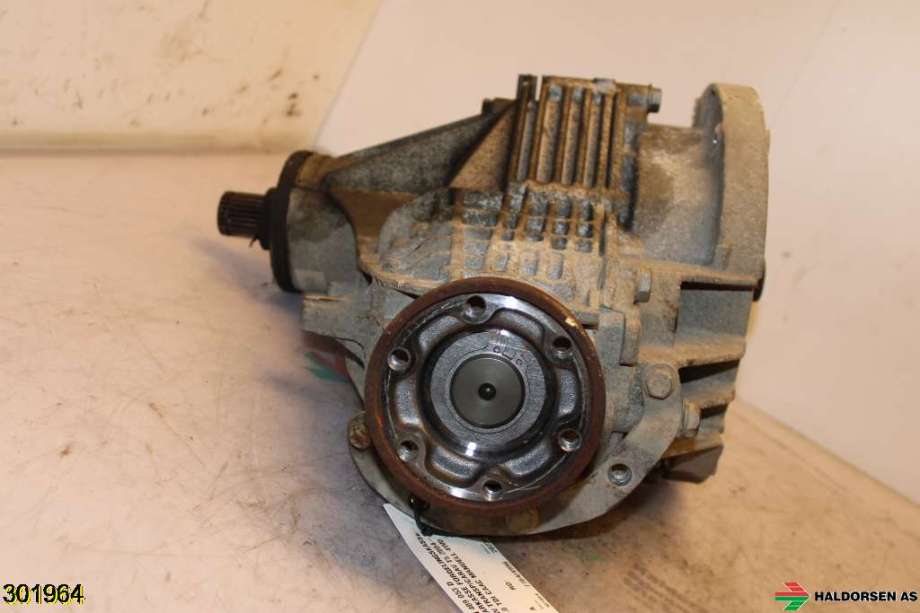 Girkasse 4WD fordelingskasse til VW Transporter / Caravelle 2009-2015 (Fase 2) (T5) (T5) (VOLKSWAGEN|09N 409 053 D|)