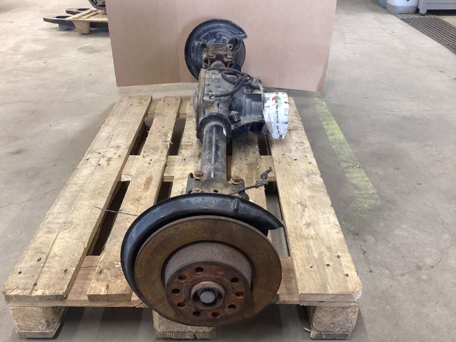 Bakaksel til VW Caddy 2015-2020 (Type III, Fase 3)  (VOLKSWAGEN|2K5 500 051 BE|)