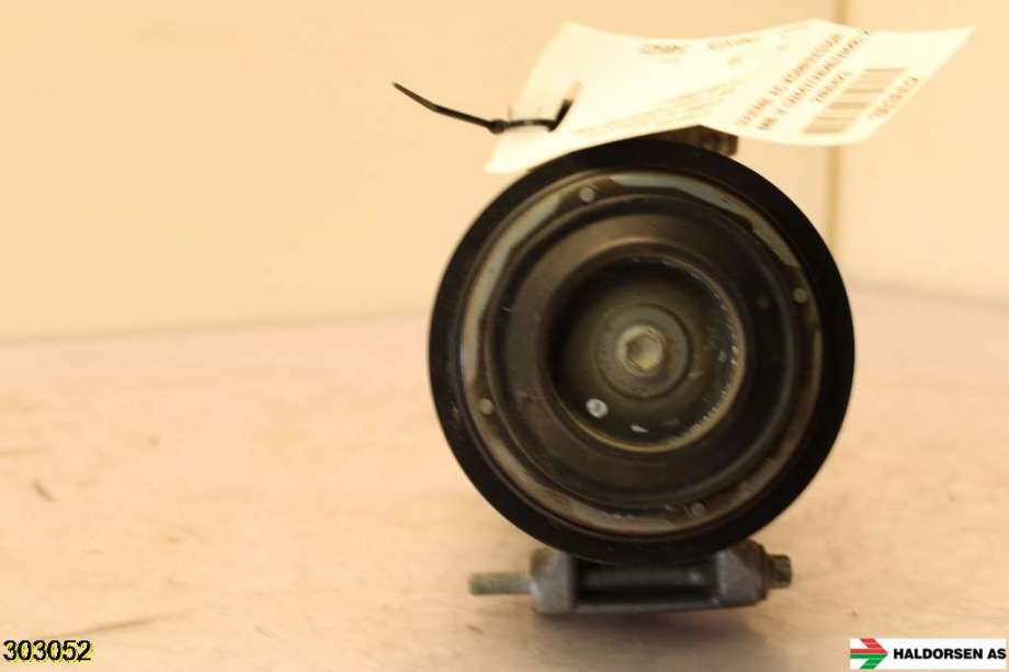 Aircondition kompressor til Mercedes Vito 2014-->> (W447) (W447) (MERCEDES|A 000 830 13 01|)