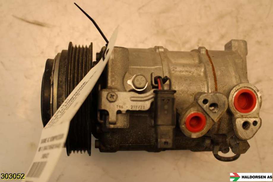 Aircondition kompressor til Mercedes Vito 2014-->> (W447) (W447) (MERCEDES|A 000 830 13 01|)