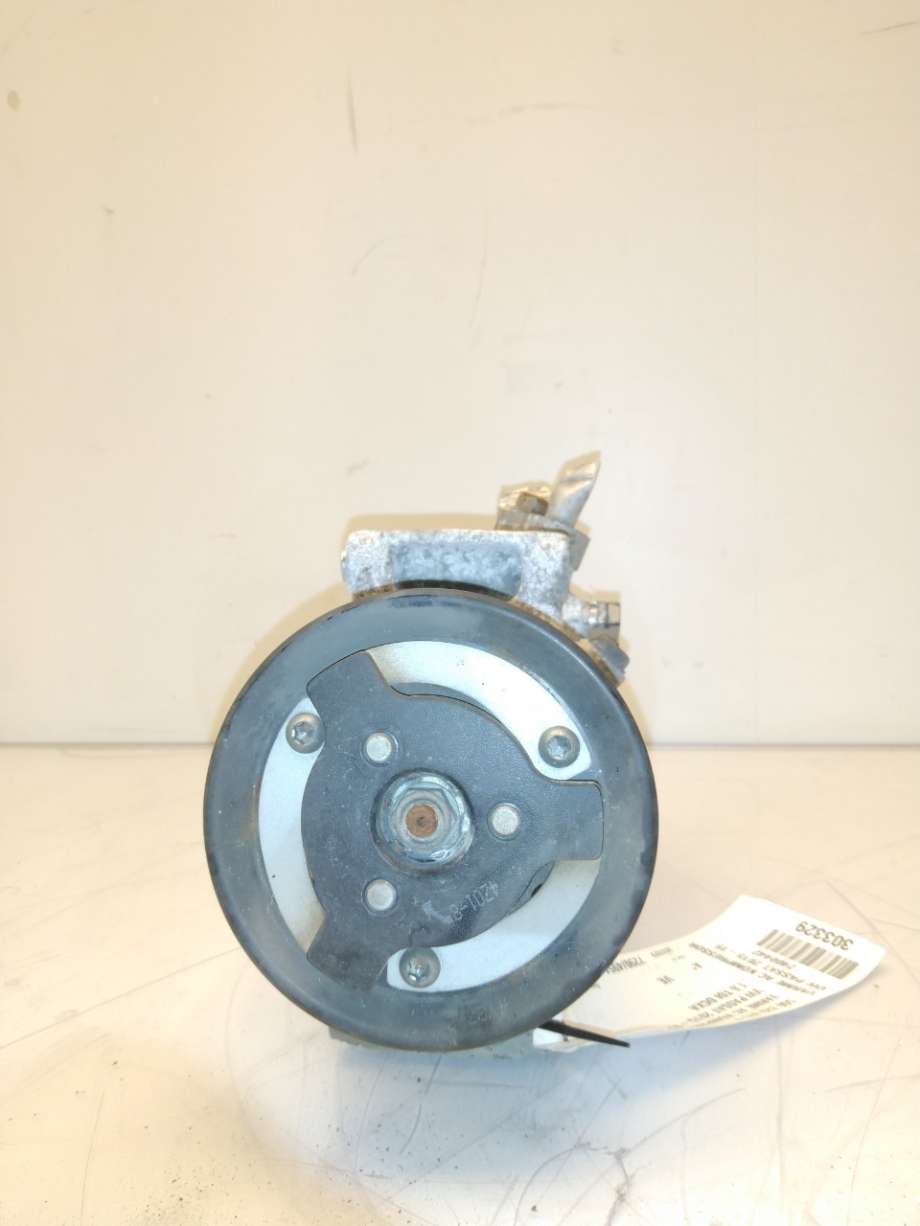 Aircondition kompressor til VW Passat 2015-2019 (Fase 1) (B8) (B8) (VOLKSWAGEN|5Q0 820 803 K|)