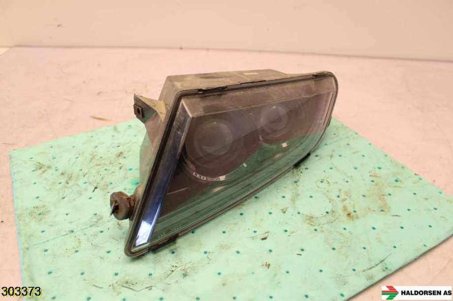 Frontlykt venstre halogen til ATV ATV diverse merker 0-->>  (ARCTIC CAT ALTERRA TRV1000XT|0509-119|)