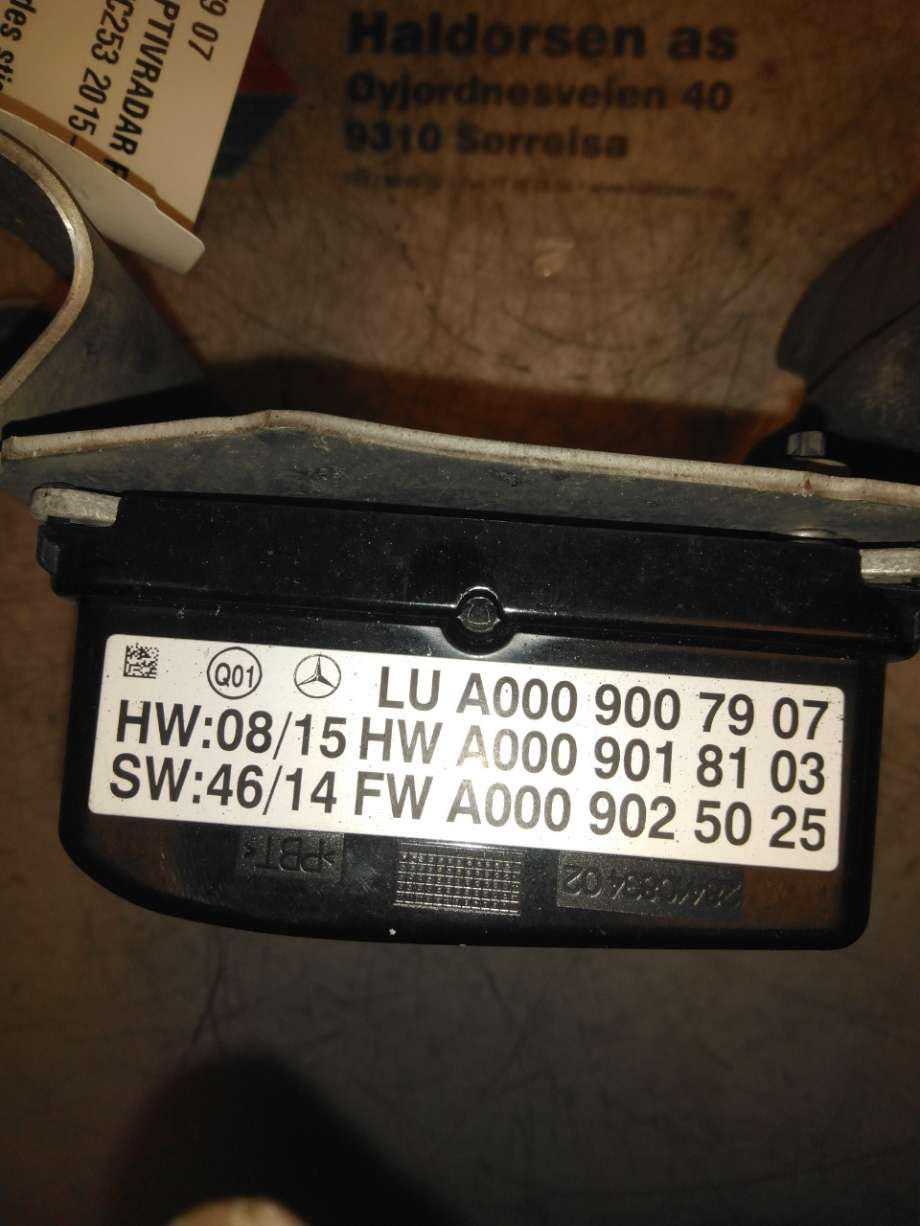 Sensor radar til Mercedes GLC 2015-2022 (X253) (X253) (MERCEDES|A 000 900 79 07|)
