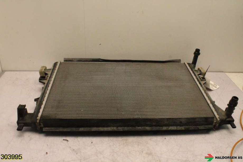 Radiator (automat gir) til VW e-Golf 2017-2020 (Fase 2) (VOLKSWAGEN|5Q0 121 251 GH|)