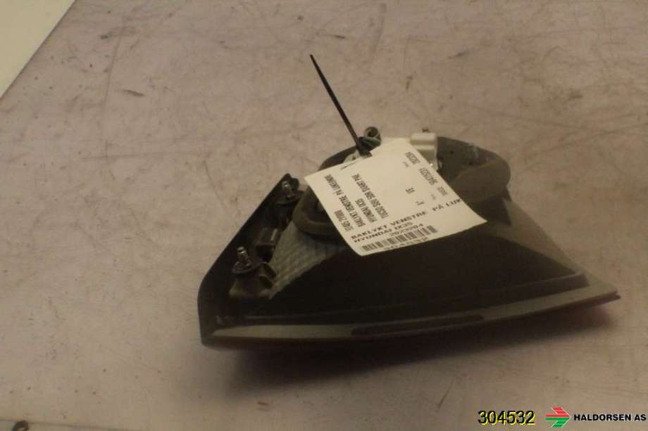 Baklykt venstre indre til Hyundai Ix35 2010-2015  (HYUNDAI|92405 2Y000|)