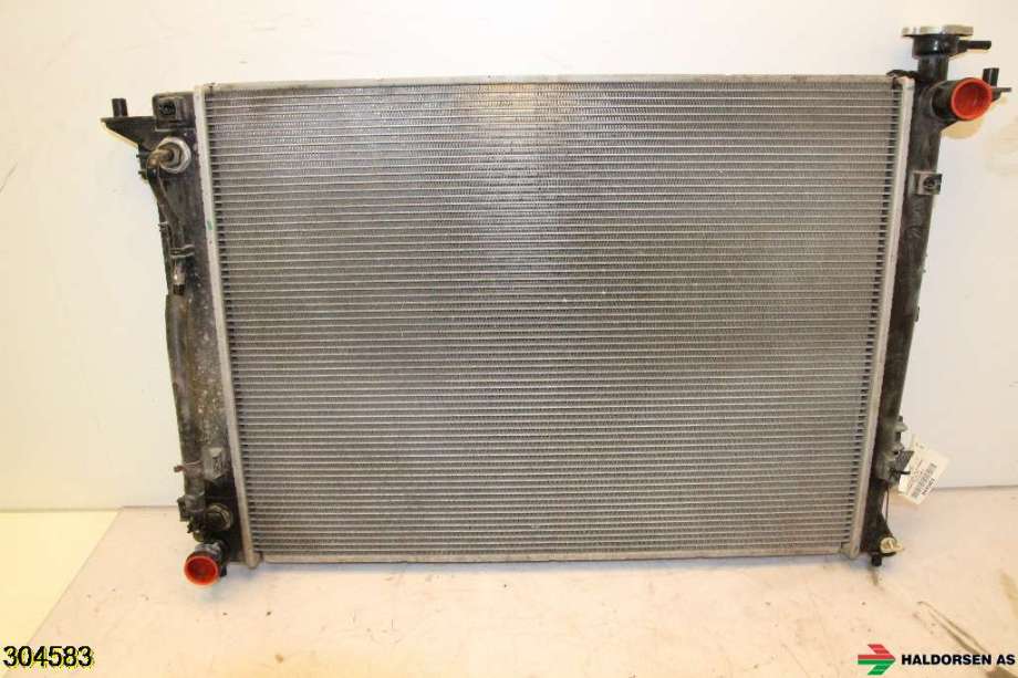 Radiator (automat gir) til Hyundai Ix35 2010-2015 (HYUNDAI|25310 2Y010|)